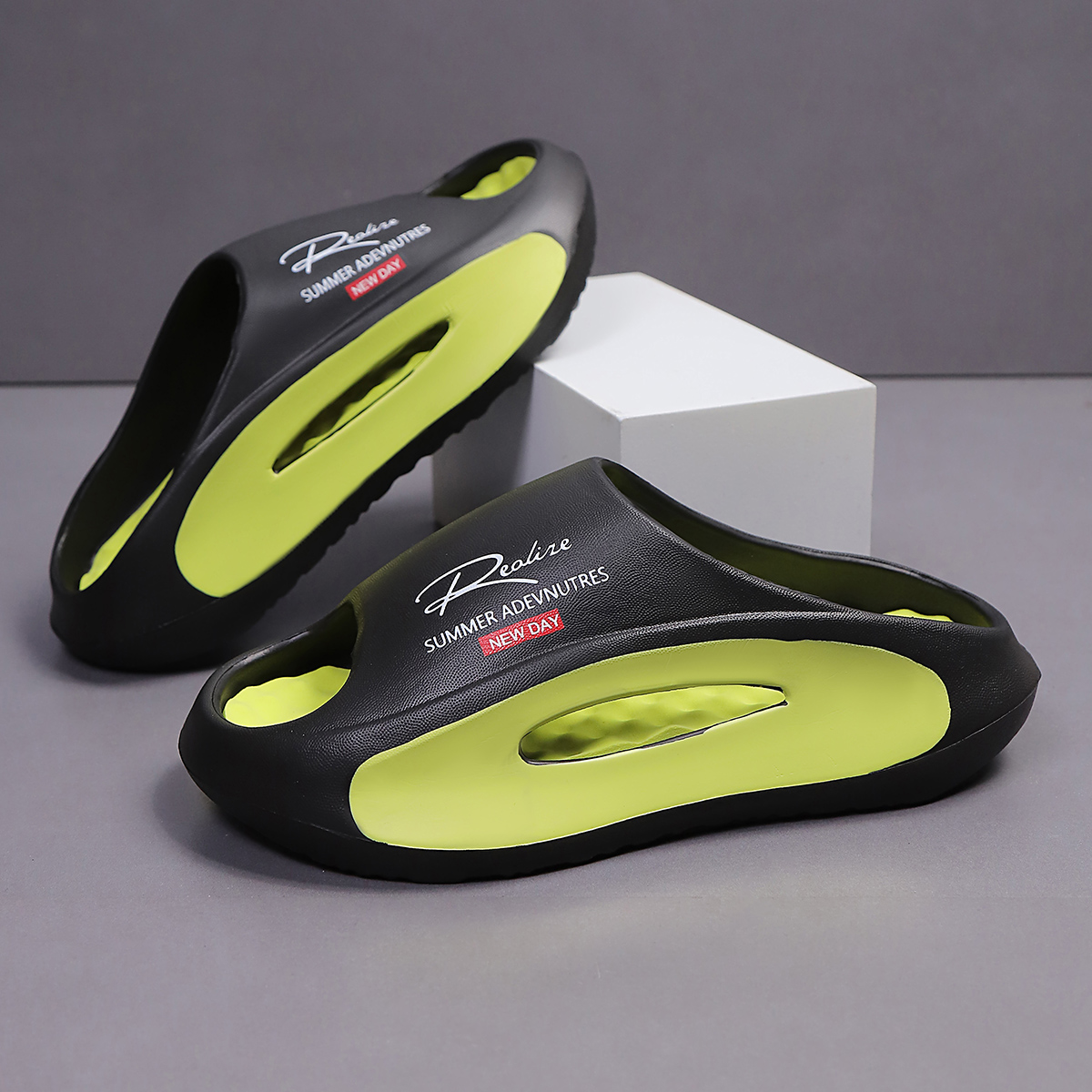 Men's Sport Slippers - Lightwe - مراجعة Baby Gate Stairs وسعره